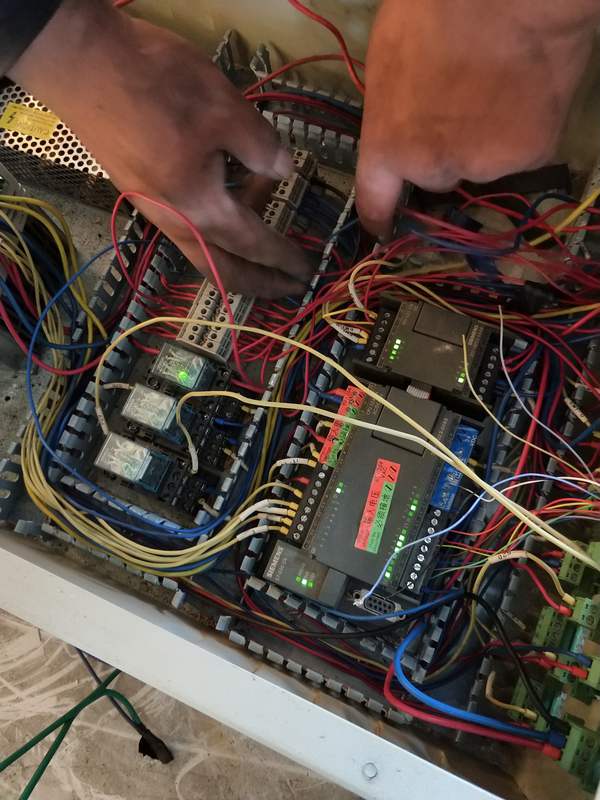 常熟華燦旋轉(zhuǎn)門維修 常熟華燦旋轉(zhuǎn)門維修